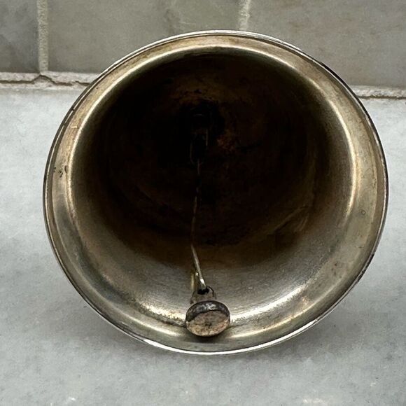 Vintage Reed & Barton Engraved Merry Christmas 1977 Silver Bell or Ornament - Picture 3 of 4